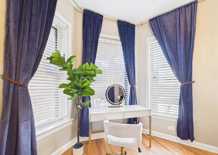 The Dakin Estate 4br Art Deco Speakeasy Duplex